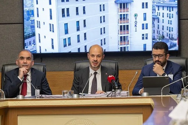 TOKİ'den yeni indirim kampanyası! TOKİ başkanı tarih vererek duyurdu